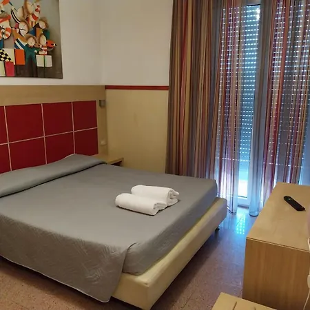 Carol & Grazia 3* רימיני